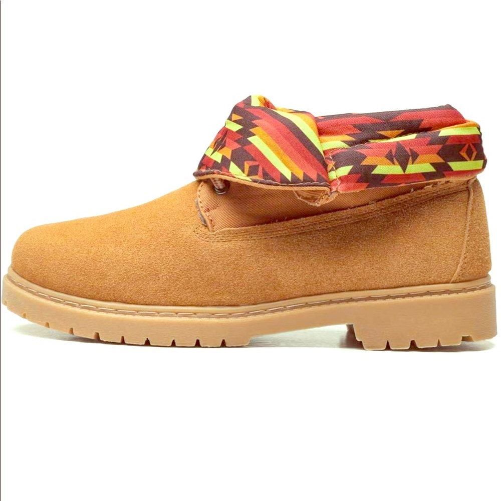DRKA TAN WORK BOOTS